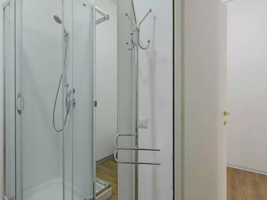 Immagine 8 di Camera in affitto  in Viale dei Quattro Venti a Roma