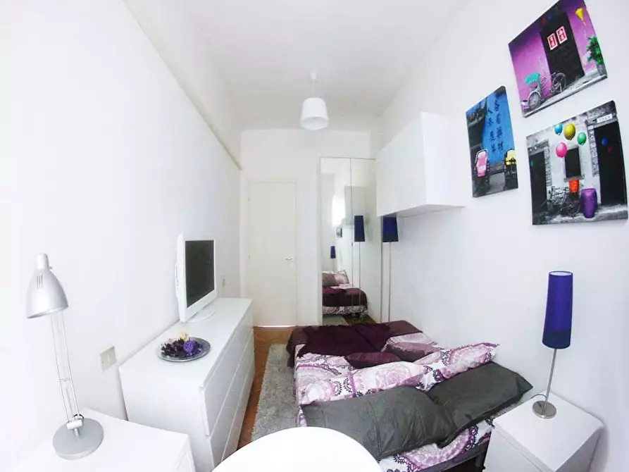 Immagine 3 di Camera in affitto  in Via Felice Casati a Milano