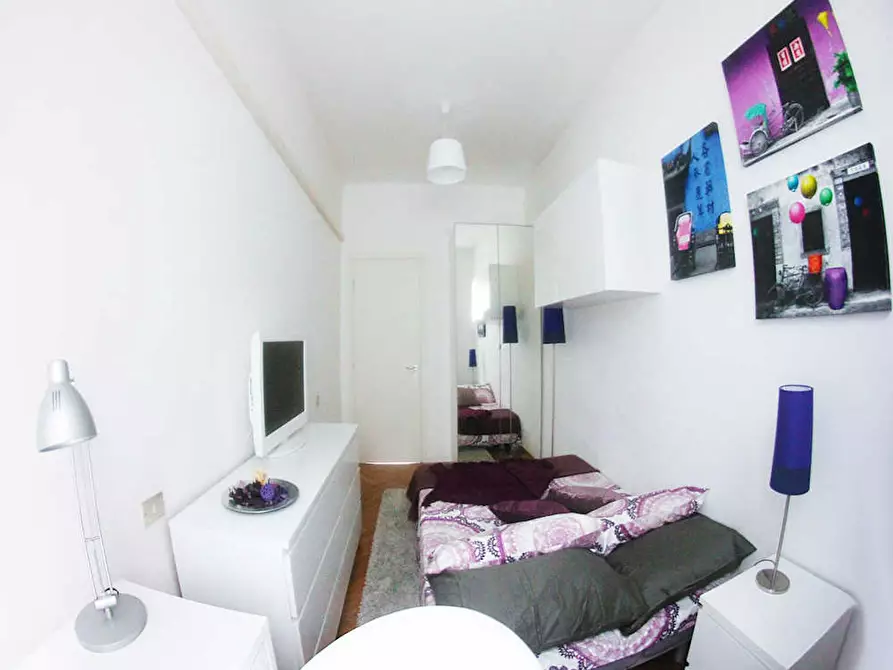 Immagine 2 di Camera in affitto  in Via Felice Casati a Milano