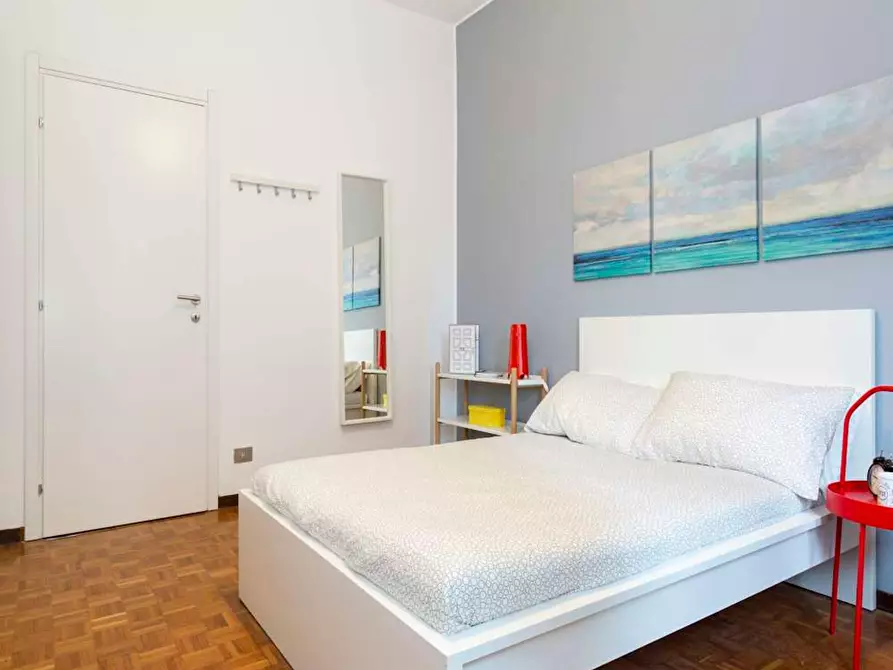 Immagine 1 di Camera in affitto  in Via dei Mandorli a Buccinasco