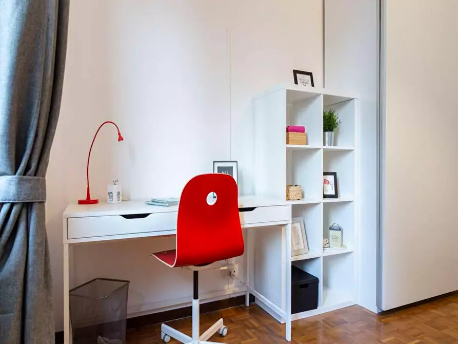 Immagine 6 di Camera in affitto  in Via dei Mandorli a Buccinasco