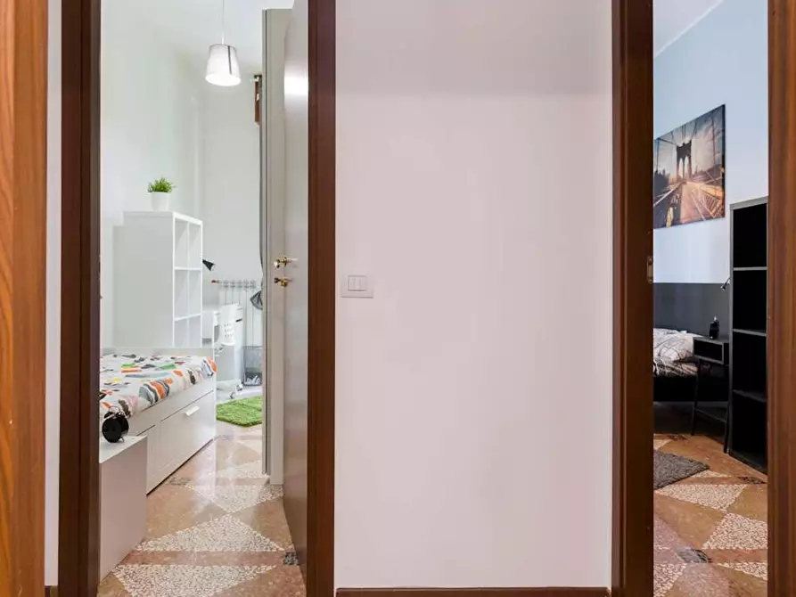 Immagine 9 di Camera in affitto  in Viale Giovanni Vicini a Bologna