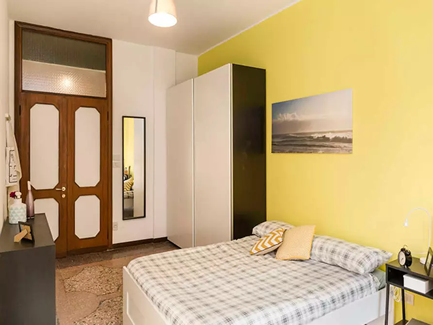 Immagine 3 di Camera in affitto  in Viale Giovanni Vicini a Bologna