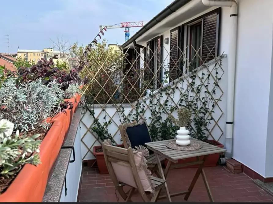 Immagine 2 di Appartamento in affitto  in Via Giulio Carcano a Milano