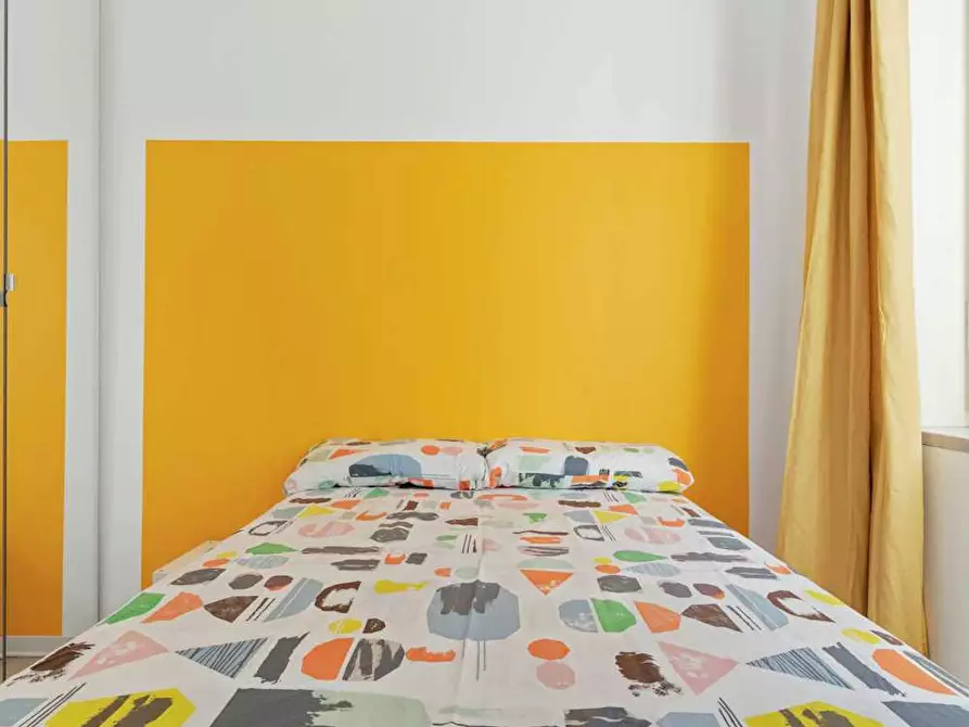 Immagine 1 di Camera in affitto  in Via Lentasio a Milano