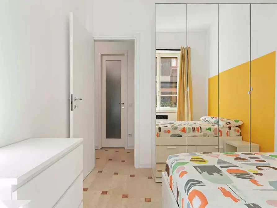 Immagine 5 di Camera in affitto  in Via Lentasio a Milano