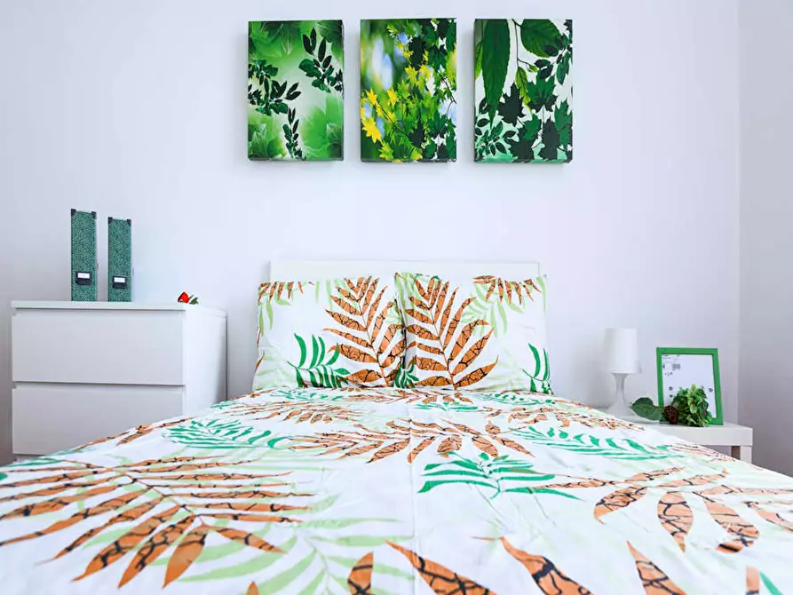 Immagine 2 di Camera in affitto  in Via Valenza a Milano