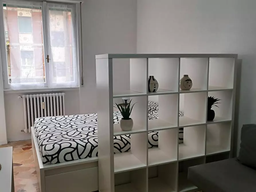 Immagine 9 di Appartamento in affitto  in Via Lorenteggio a Milano