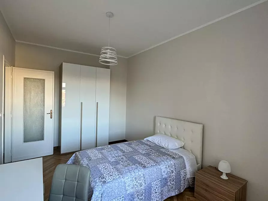 Immagine 10 di Camera in affitto  in Piazza della Repubblica a Torino