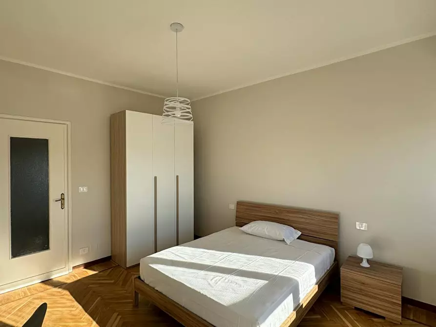 Immagine 9 di Camera in affitto  in Piazza della Repubblica a Torino