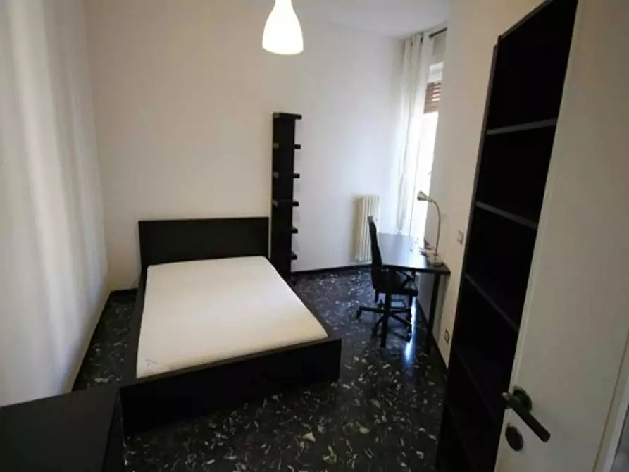 Immagine 1 di Camera in affitto  in Largo Giovanni Battista Scalabrini a Milano