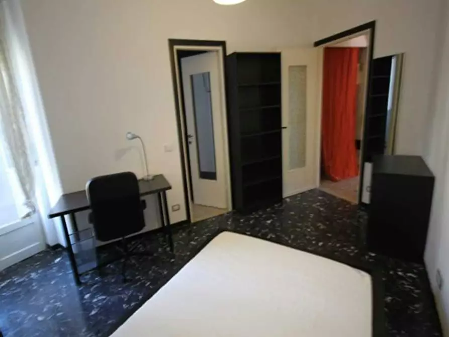 Immagine 2 di Camera in affitto  in Largo Giovanni Battista Scalabrini a Milano