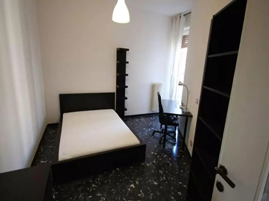 Immagine 1 di Camera in affitto  in Largo Giovanni Battista Scalabrini a Milano