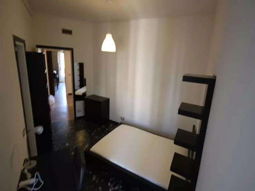 Immagine 4 di Camera in affitto  in Largo Giovanni Battista Scalabrini a Milano