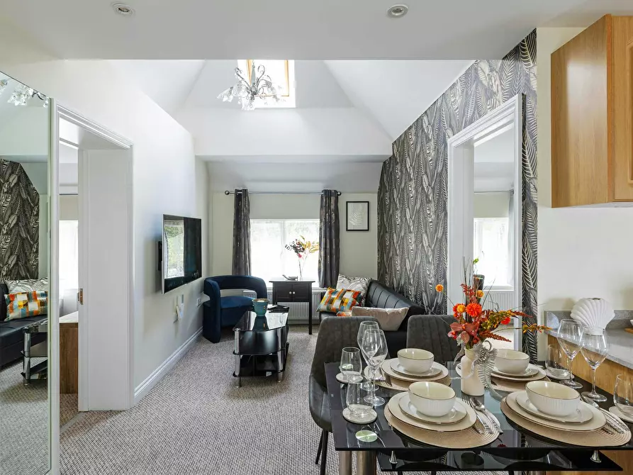 Immagine 4 di Appartamento in affitto  in Foxburrows Avenue a Guildford