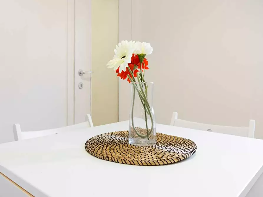 Immagine 10 di Camera in affitto  in Via delle Ande a Milano