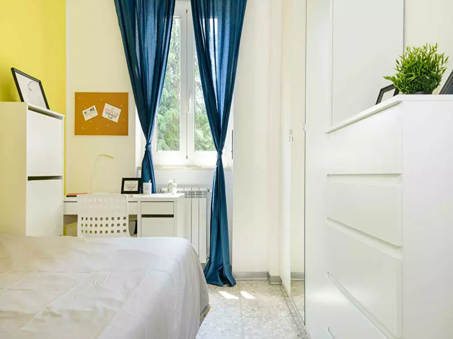 Immagine 3 di Camera in affitto  in Via delle Ande a Milano