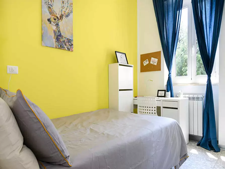 Immagine 2 di Camera in affitto  in Via delle Ande a Milano