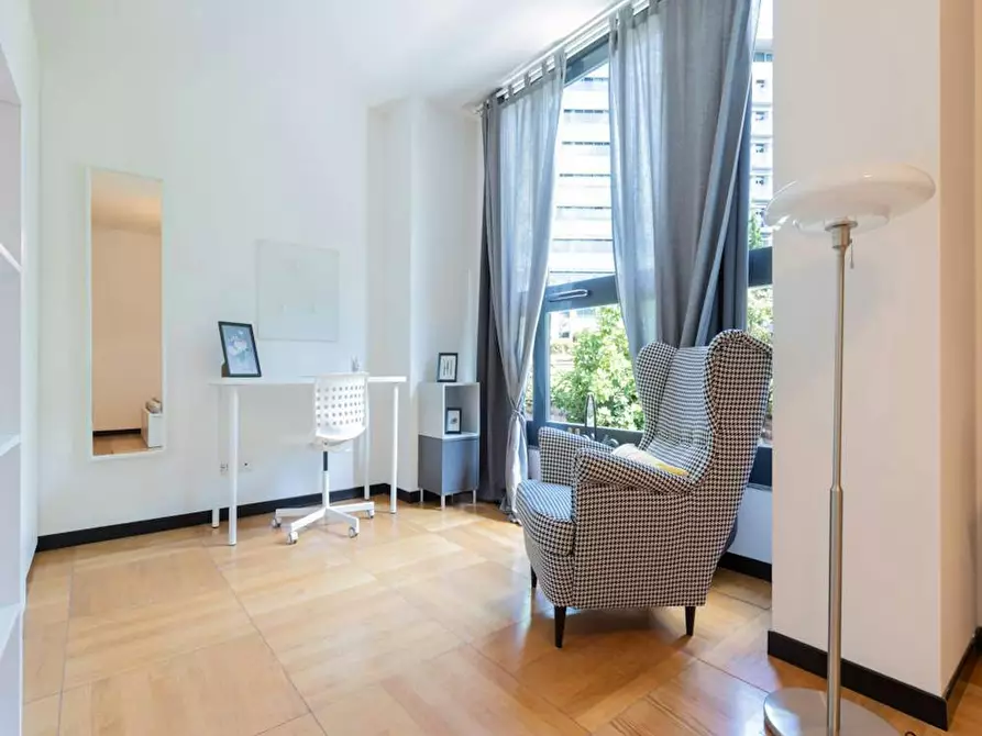 Immagine 1 di Camera in affitto  in Via dei Fontanili a Milano