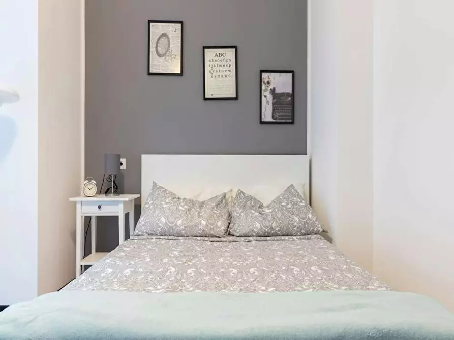 Immagine 9 di Camera in affitto  in Via dei Fontanili a Milano