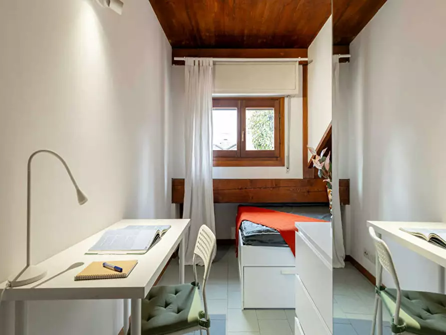 Immagine 1 di Camera in affitto  in Via Jacopo della Quercia a Milano