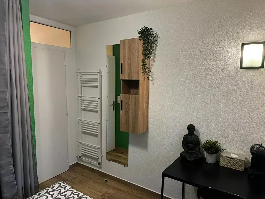 Immagine 4 di Camera in affitto  in Rue des Tournelles a Étrembières
