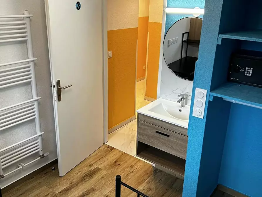 Immagine 4 di Camera in affitto  in Rue des Tournelles a Étrembières