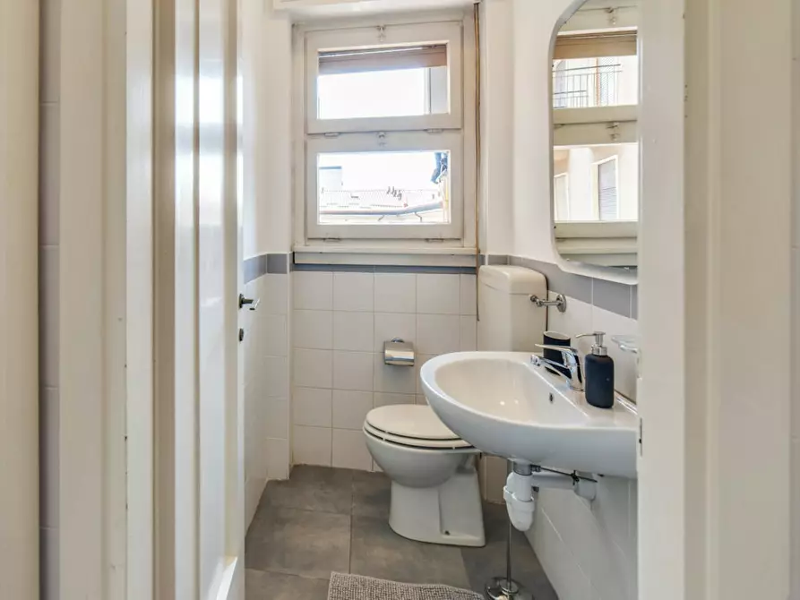 Immagine 6 di Camera in affitto  in Viale Tibaldi a Milano