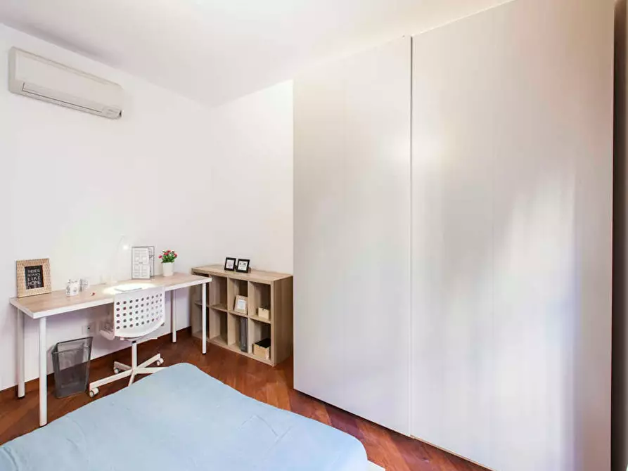 Immagine 5 di Camera in affitto  in Via Privata San Martiniano a Milano