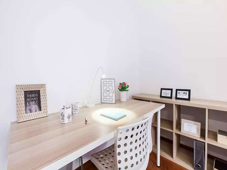 Immagine 5 di Camera in affitto  in Via Privata San Martiniano a Milano