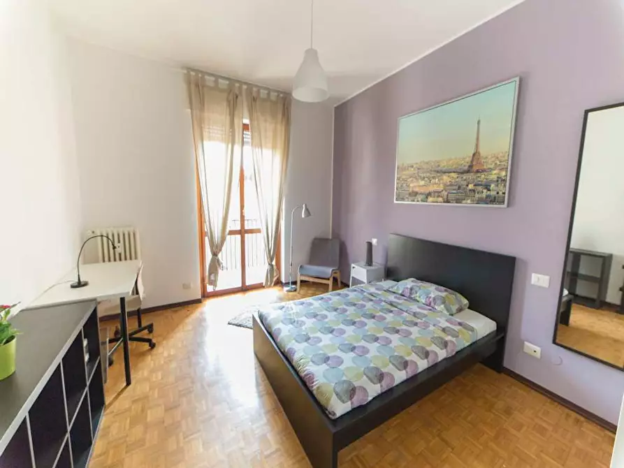 Immagine 5 di Camera in affitto  in Via Carlo Valvassori Peroni a Milano