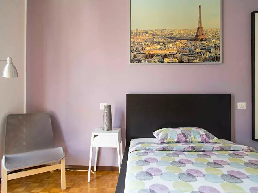 Immagine 8 di Camera in affitto  in Via Carlo Valvassori Peroni a Milano