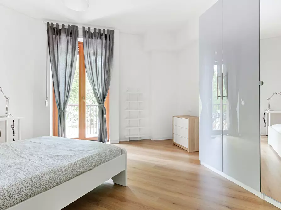 Immagine 1 di Camera in affitto  in Via Stromboli a Milano