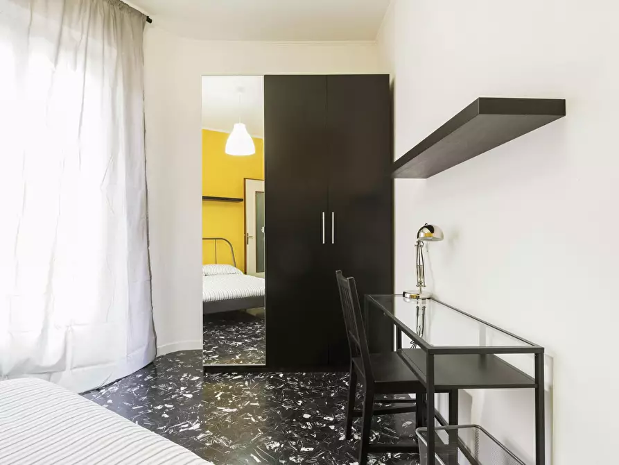 Immagine 4 di Camera in affitto  in Largo Giovanni Battista Scalabrini a Milano