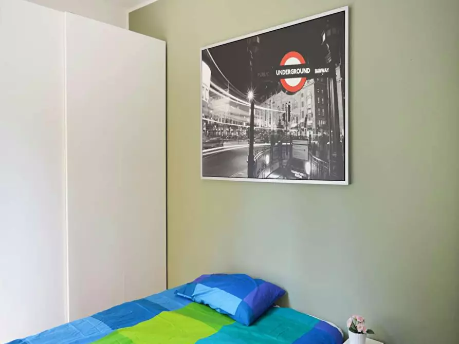 Immagine 4 di Camera in affitto  in Via Giovanni Montemartini a Milano
