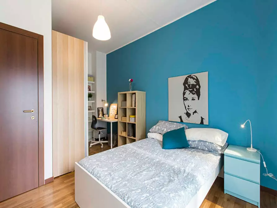 Immagine 4 di Camera in affitto  in Via Rubens a Milano