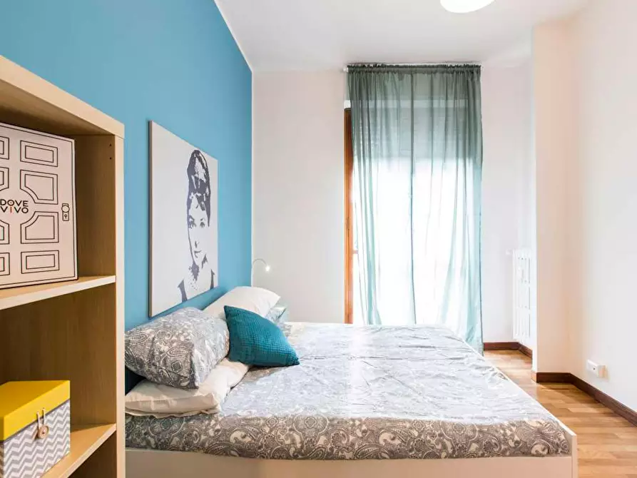 Immagine 1 di Camera in affitto  in Via Rubens a Milano