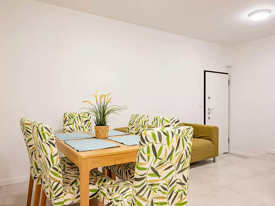 Immagine 10 di Camera in affitto  in Via Giuseppe Candiani a Milano