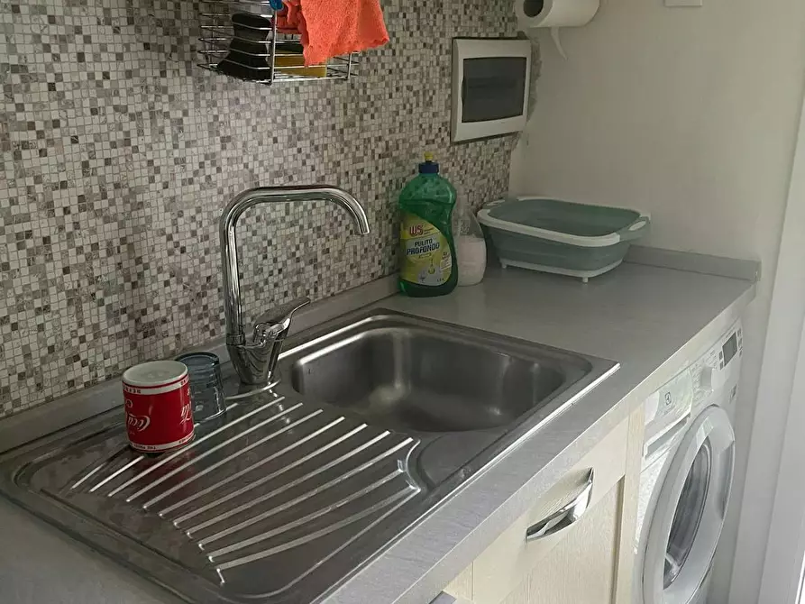 Immagine 4 di Camera in affitto  in Via Andrea Costa a Pisa