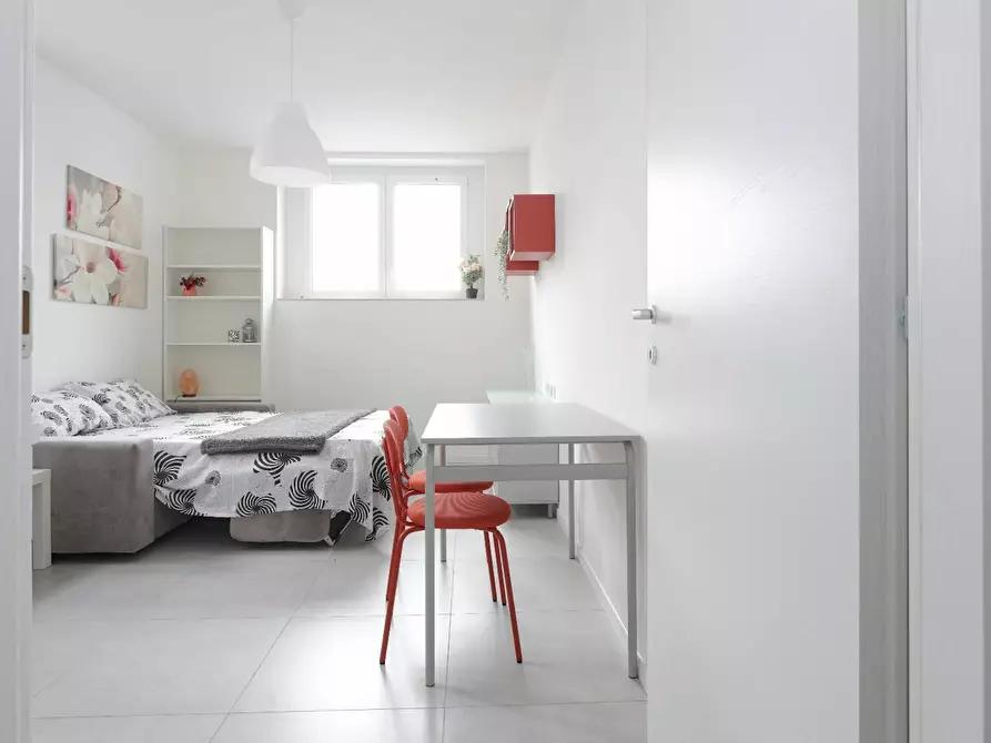 Immagine 7 di Appartamento in affitto  in Via Giovanni Battista Cassinis a Milano