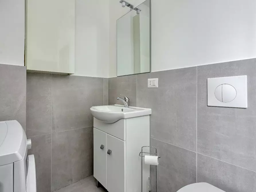 Immagine 6 di Appartamento in affitto  in Via Giovanni Battista Cassinis a Milano