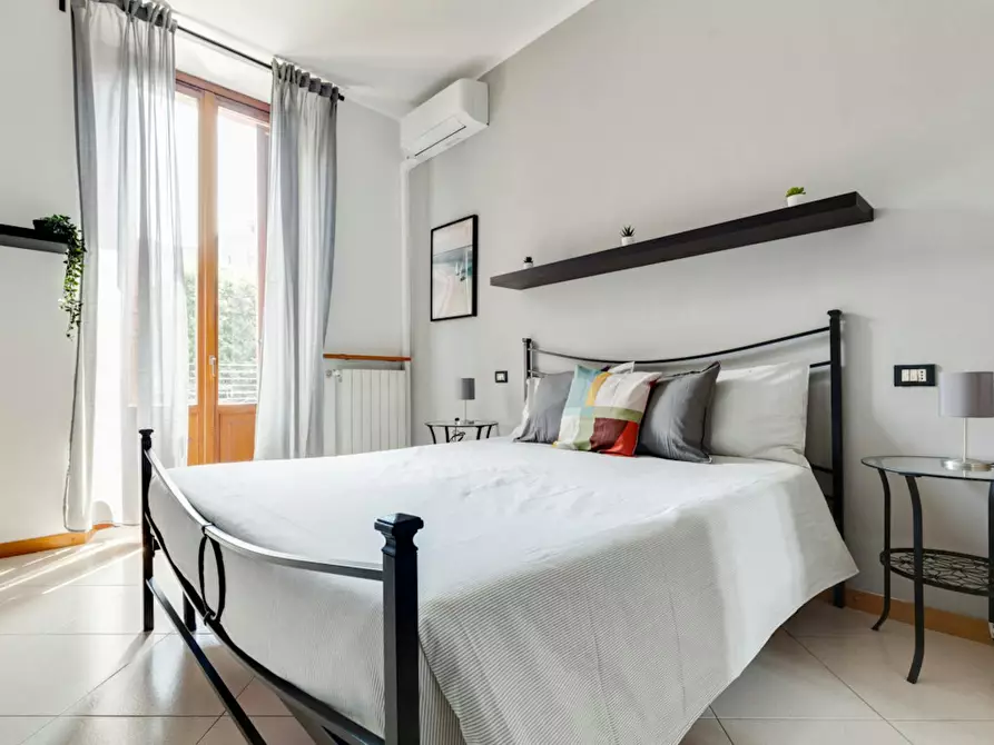 Immagine 2 di Camera in affitto  in Via Correggio a Milano