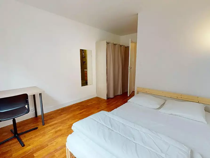 Immagine 1 di Camera in affitto  in Rue Frédéric Fays a Villeurbanne