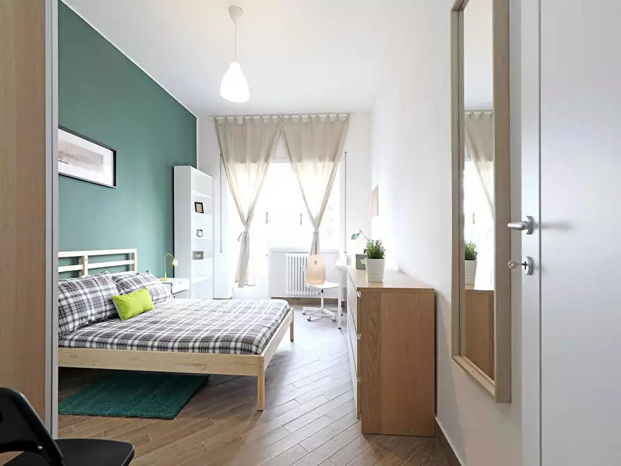 Immagine 1 di Camera in affitto  in Via Antonino Lo Surdo a Roma