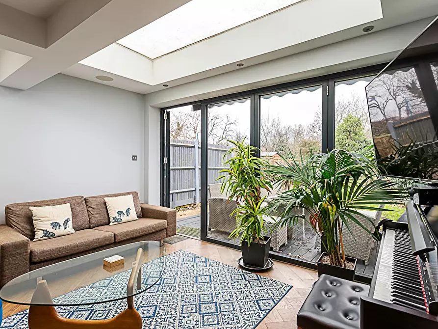Immagine 10 di Appartamento in affitto  in Robinson Road a Wandsworth