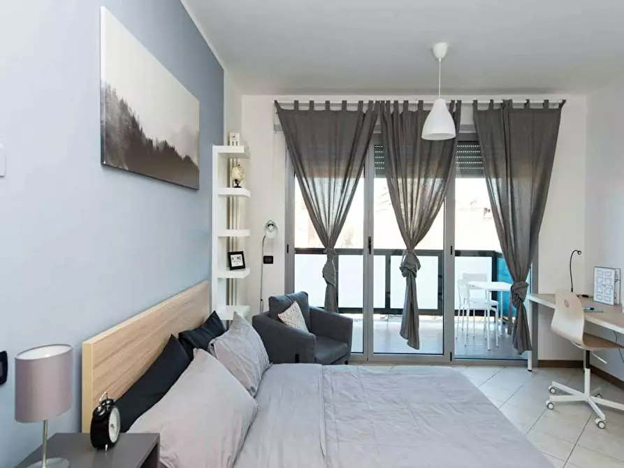 Immagine 1 di Camera in affitto  in Via del Lavoro a Bologna