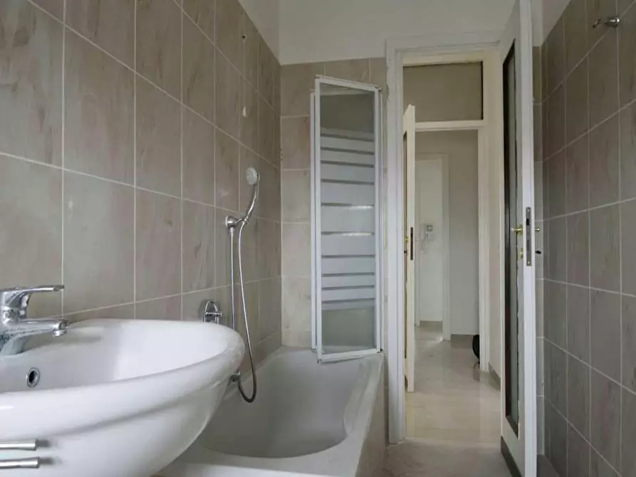 Immagine 9 di Camera in affitto  in Via Vincenzo Giordano Orsini a Milano