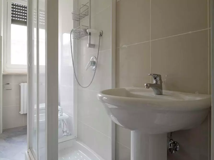 Immagine 7 di Camera in affitto  in Via Vincenzo Giordano Orsini a Milano