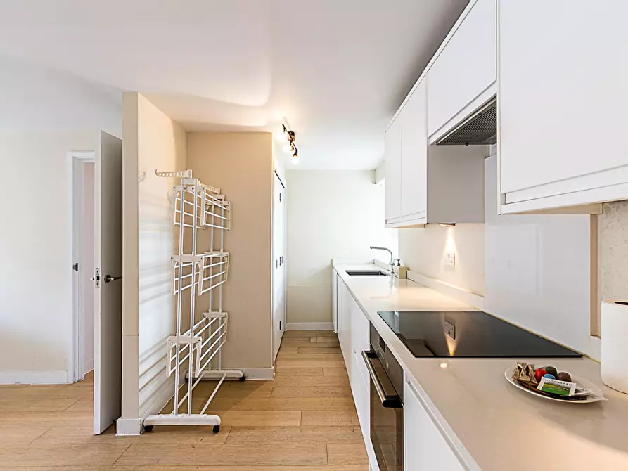 Immagine 8 di Appartamento in affitto  in Ebury Street a 