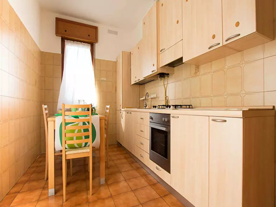 Immagine 9 di Camera in affitto  in Via Cormano a Milano